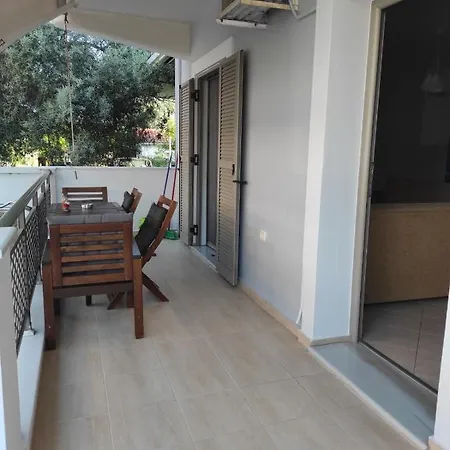 Apartment Moiras *