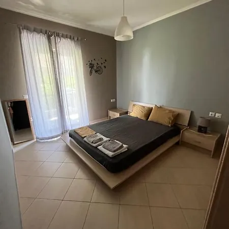 Apartment Moiras *