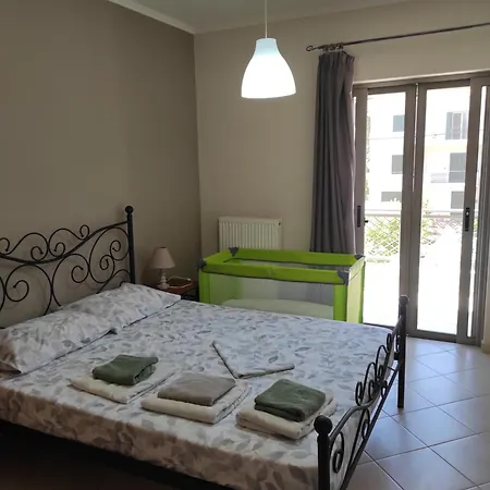 Apartment Moiras
