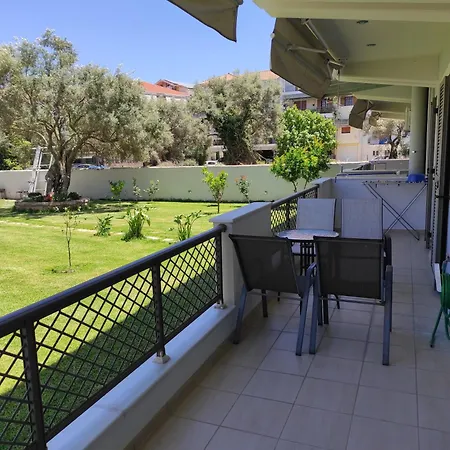Apartment Moiras