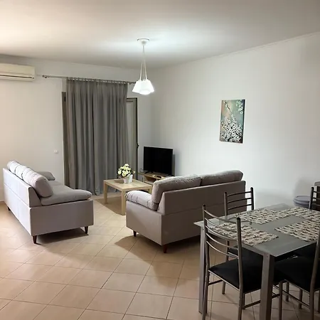 Apartment Moiras *