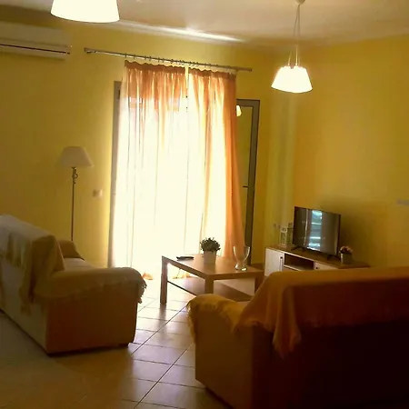Apartment Moiras